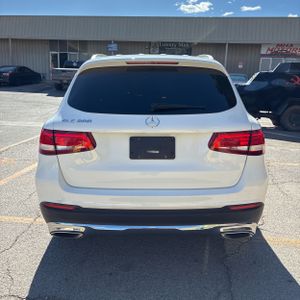 MERCEDES-BENZ GLC - 7