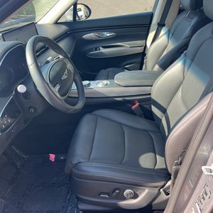 صورة مصغرة 31 لـ 2024 Genesis GV70 2.5T STANDARD