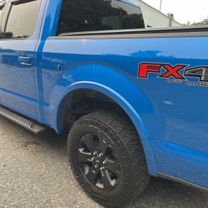 2019 FORD F-150 XLT photo 6