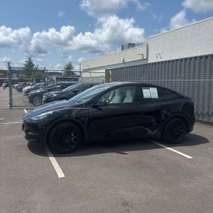 2021 Tesla MODEL Y LONG RANGE — фото 3