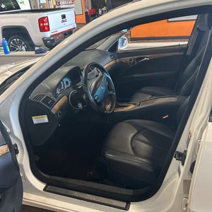 2009 Mercedes-BENZ E-CLASS 缩略图 32