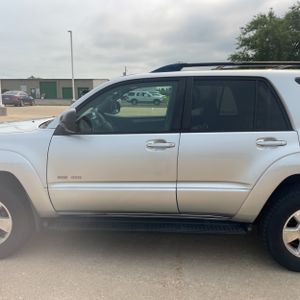 2005 Toyota 4RUNNER SR5 — фото 4