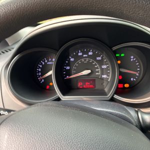 2013 KIA RIO 5-DOOR LX — миниатюра 35