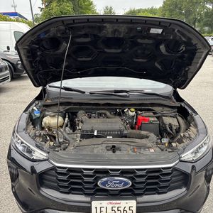 صورة 44 لـ 2023 FORD ESCAPE ST-LINE