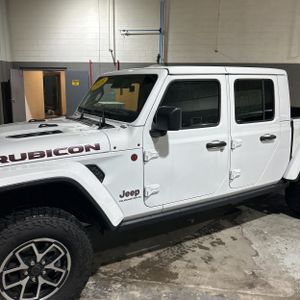 صورة 2 لـ 2025 JEEP GLADIATOR RUBICON