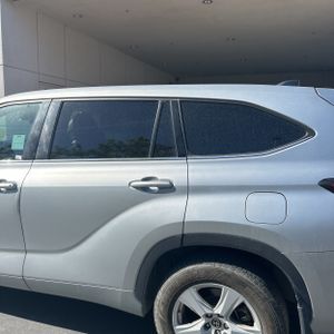 Toyota Highlander LE - 6