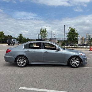 HYUNDAI GENESIS 3.8L - 10