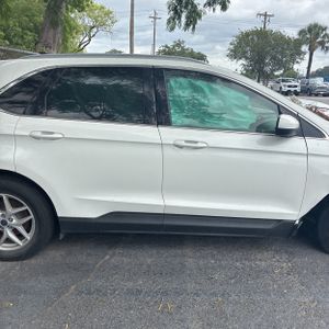 FORD EDGE SEL - 10