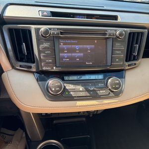 2014 Toyota RAV4 XLE 照片 38