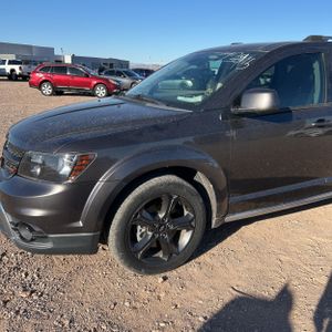 DODGE JOURNEY CROSSROAD - 2