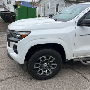 CHEVROLET COLORADO Z71 - 2