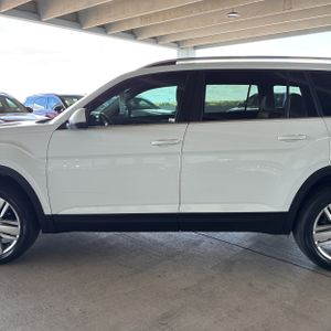 VOLKSWAGEN ATLAS V6 SE - 4
