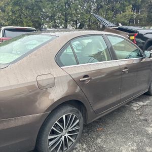 VOLKSWAGEN JETTA SEL PZEV - 9