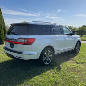 LINCOLN NAVIGATOR RESERVE - 8