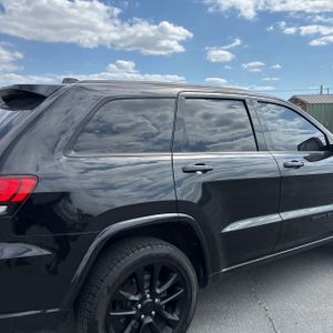 JEEP GRAND CHEROKEE - 9