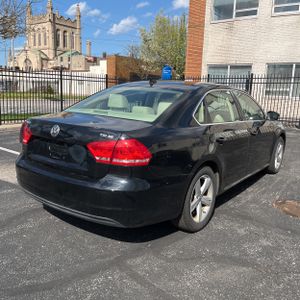 VOLKSWAGEN PASSAT 1.8T SE PZEV - 8