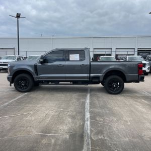 FORD F-250 SUPER DUTY LARIAT - 3