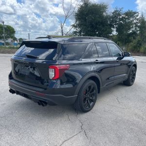 FORD EXPLORER ST - 8