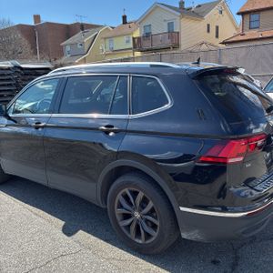 VOLKSWAGEN TIGUAN SE - 6