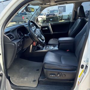 2015 Toyota 4RUNNER SR5 PREMIUM — фото 28