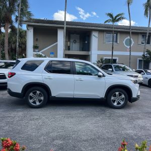 HONDA PILOT EX-L W/REAR CAPTAIN'S CHAIRS - 10