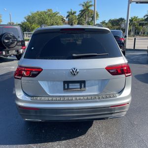 VOLKSWAGEN TIGUAN SE - 7