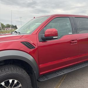 صورة 2 لـ 2019 FORD F-150 RAPTOR