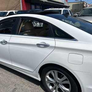 HYUNDAI SONATA LIMITED - 6