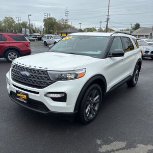 FORD EXPLORER XLT - 1