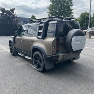 2021 LAND Rover DEFENDER 110 X-DYNAMIC HSE — фото 5