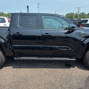 2025 Toyota TACOMA TRD SPORT thumbnail 11