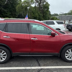 2018 Nissan ROGUE SV — миниатюра 11
