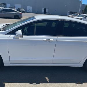 صورة 4 لـ 2015 FORD FUSION SE