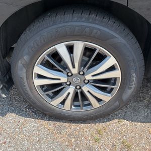 2020 Nissan PATHFINDER S — миниатюра 19