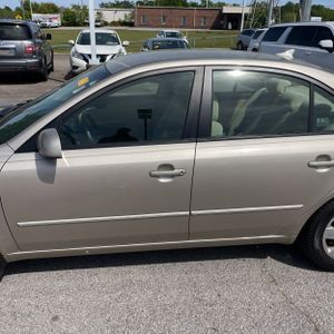 HYUNDAI SONATA GLS V6 - 4