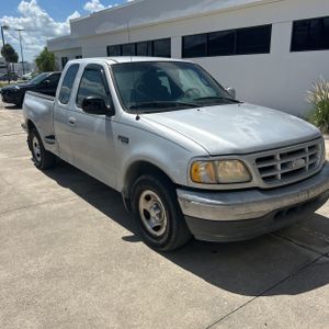 صورة 12 لـ 2002 FORD F-150 XL