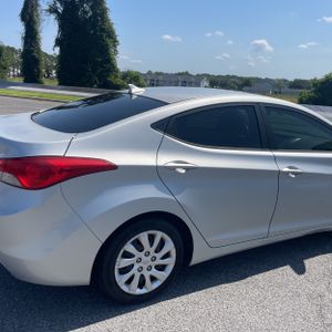 صورة 9 لـ 2011 Hyundai ELANTRA GLS