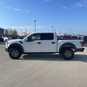 FORD F-150 RAPTOR - 3