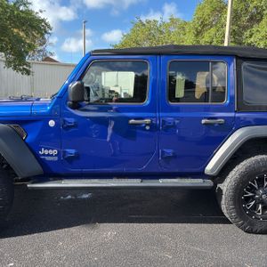 JEEP WRANGLER UNLIMITED SPORT S - 4