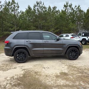 JEEP GRAND CHEROKEE - 10