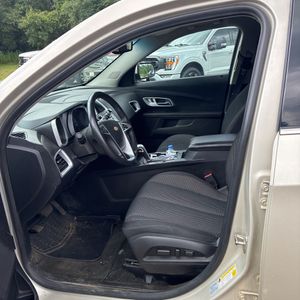 صورة مصغرة 32 لـ 2015 Chevrolet EQUINOX LT