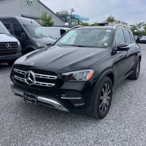 2026 Mercedes-BENZ GLE photo 1