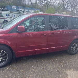 DODGE GRAND CARAVAN - 4