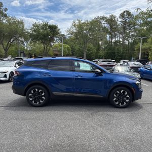 KIA SPORTAGE X-LINE - 10