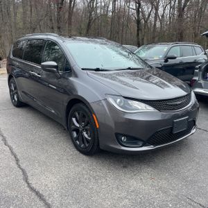 CHRYSLER PACIFICA TOURING - 8