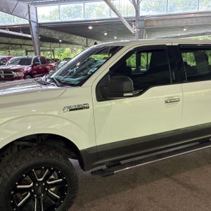 FORD F-150 XLT - 2