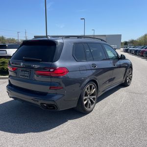 BMW X7 M50I - 8