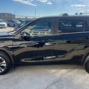 TOYOTA HIGHLANDER - 4