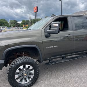 صورة 2 لـ 2022 Chevrolet SILVERADO 2500HD CUSTOM