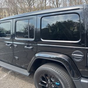 JEEP WRANGLER 4XE SAHARA 4X4 - 6